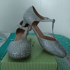 Silver rhinestone t-strap dressy shoe